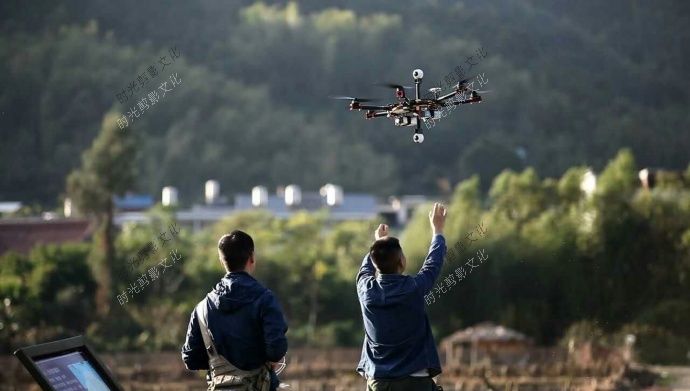 斯凯威发布中国首款专门为VR全景航拍设计的无人机