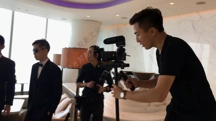 跑4K时代的婚庆片, 你是喜欢长枪大炮还是短小精干的？